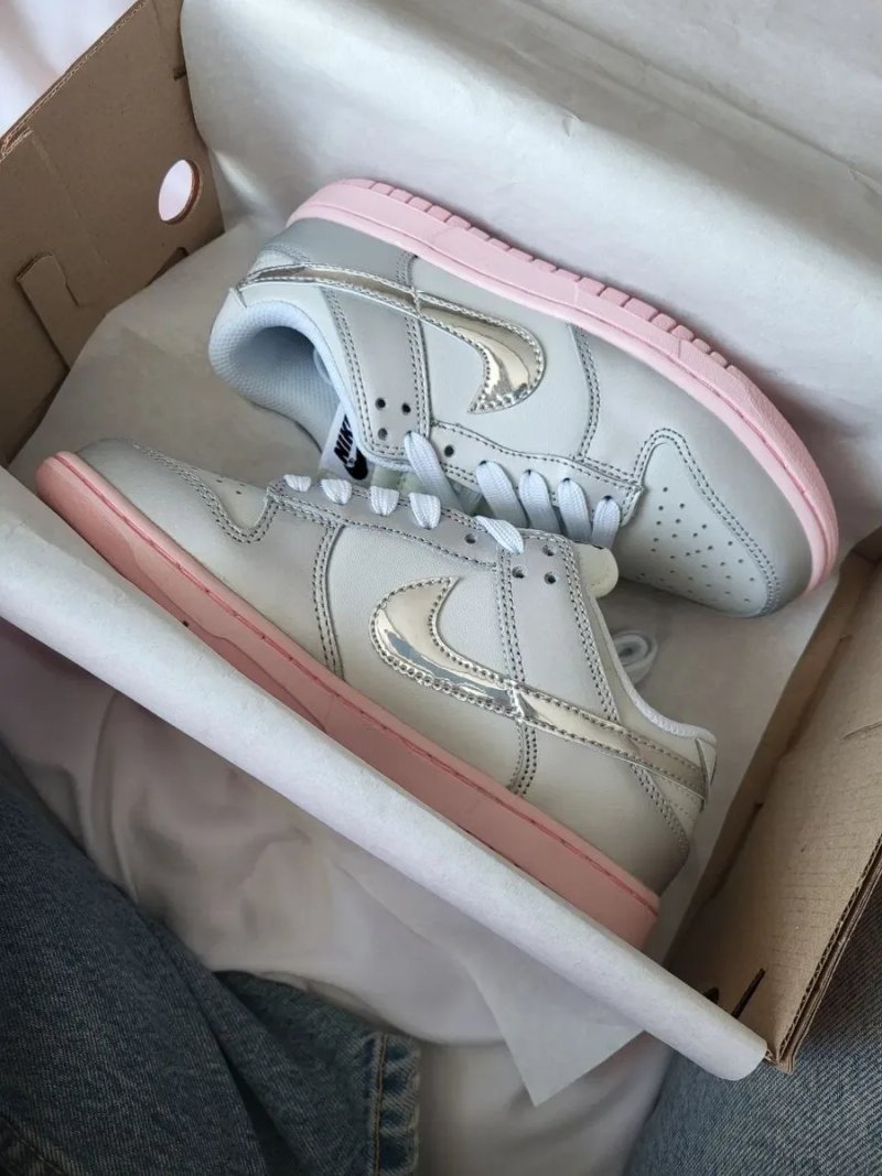 Кросівки Nike Dunk Low LX Metallic Silver Pink Foam жіночі кросівки найк сб данк — фото 7