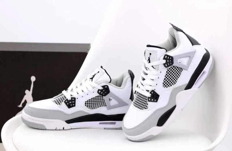 Кросівки Nike Jordan Retro 4 Найк Джордан  Літо Весна 36-45 р. — фото 6