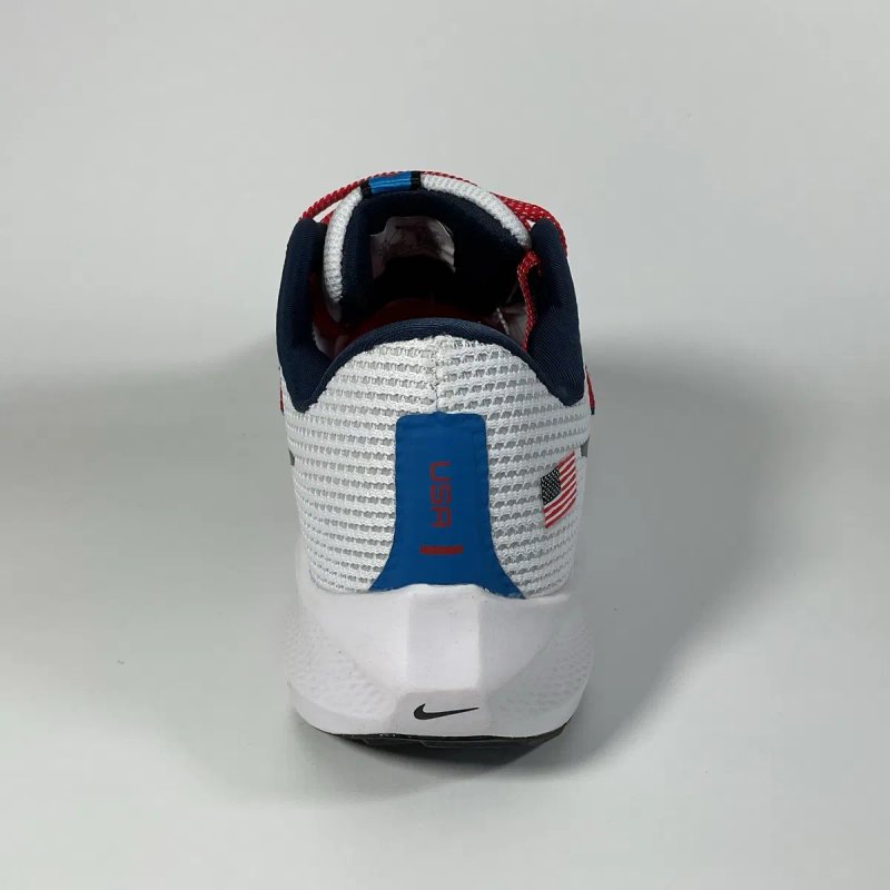 Кросівки Nike Pegasus 40 — фото 4