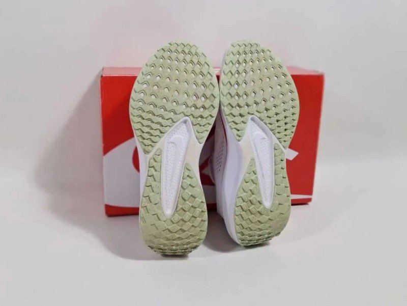 Кросівки Nike Quest 6 (р. 40) Оригінал Nike REACT Air Zoom Pegasus / беговые кроссовки — фото 5