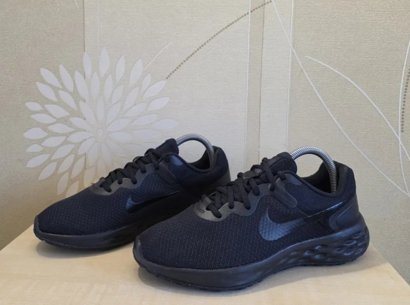 Кросівки Nike Revolution 6 оригінал розмір 39 — фото 3