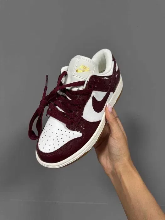 Кросівки Nike SB Dunk Burgundy Croc premium | Кроссовки Найк жіночі чоловічі — фото 2
