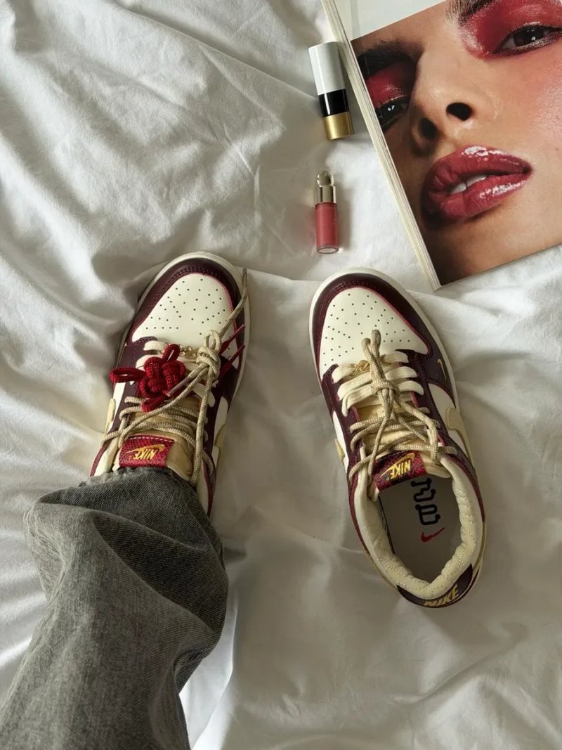 Кросівки Nike SB Dunk Low Bordo трендові жіночі кросівки найк сб данк бордові — фото 4