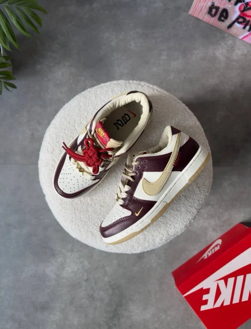 Кросівки Nike SB Dunk Low Bordo трендові жіночі кросівки найк сб данк бордові — фото 8