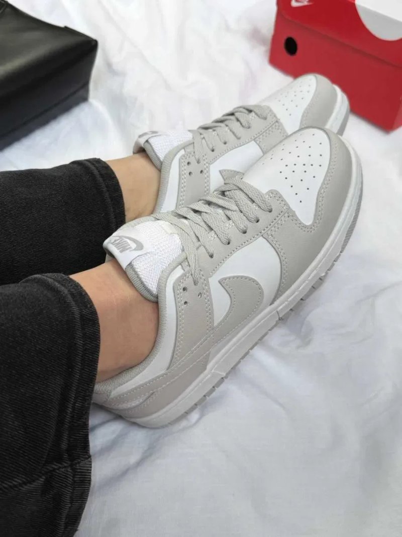 Кросівки Nike SB Dunk Low Grey White жіночі сірі з білим Найк Данк шкіряні демісезонні | Женские кроссовки Данки серые кеды кожаные 36 37 38 39 40 — фото 3