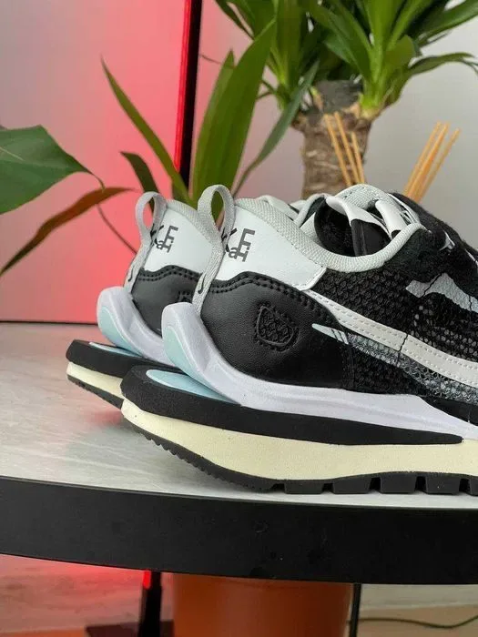 Кросівки Nike VaporWaffle Sport Fuschia x Sacai Black Premium | Кроссовки Найк чоловічі жіночі — фото 2