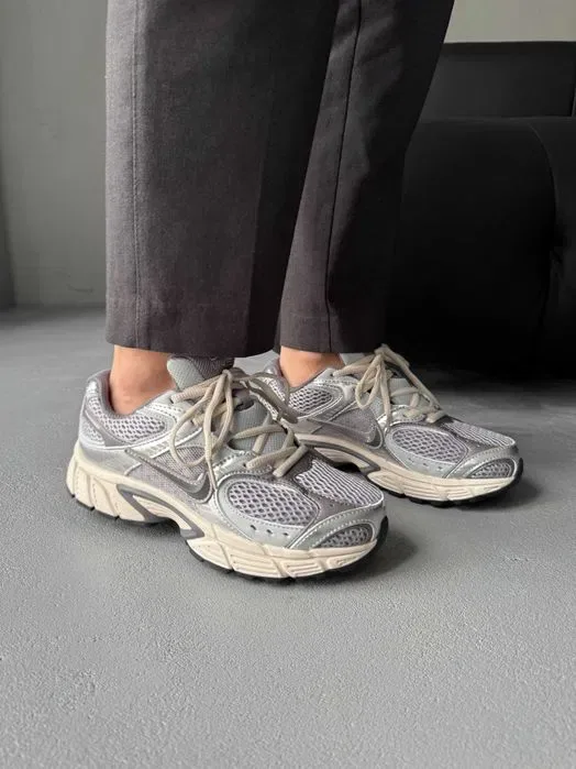 Кросівки Nike Zoom Vomero V5 RNR Silver/Grey premium | Кроссовки Найк чоловічі жіночі — фото 4