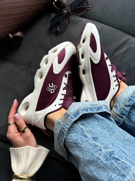Кросівки ON Cloudsolo White/Burgundy premium | Кроссовки жіночі чоловічі — фото 8