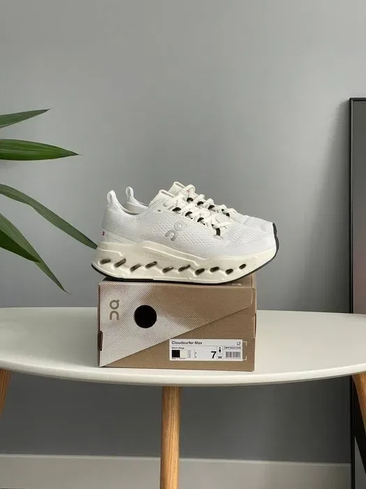 Кросівки ON Cloudsurfer Runner Max premium | Кроссовки жіночі чоловічі — фото 2