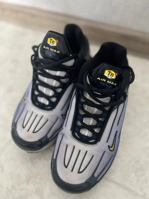 Кросівки ТN nike в гарному стані 38