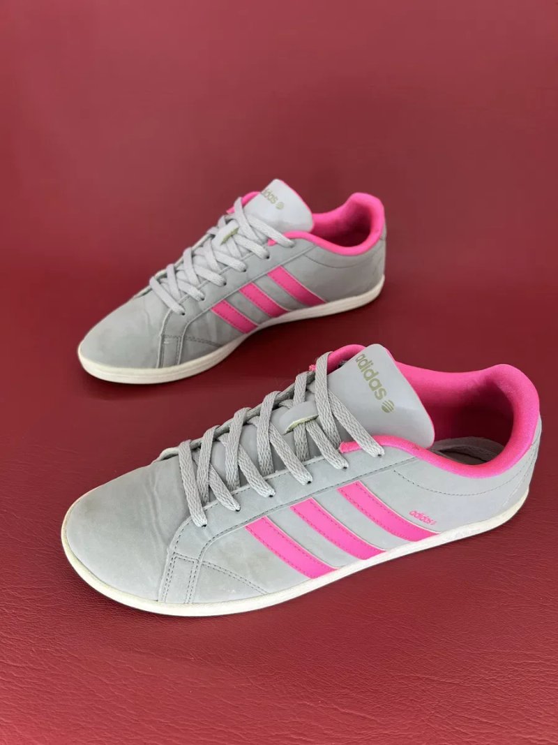 Кросівки жіночі 39,5р. Adidas Coneo QT VS W (артикул ART F76606) — фото 3