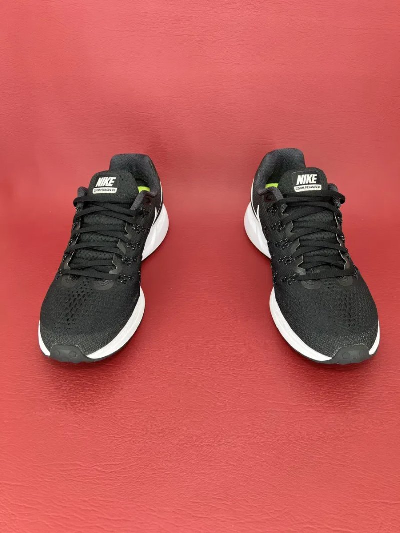 Кросівки Жіночі 40р. Nike Air Zoom Pegasus 33 — фото 2
