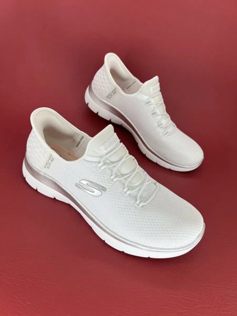 Кросівки. Жіночі  40р. Skechers Hands Free Slip-ins.  Summits - Diamond Dream