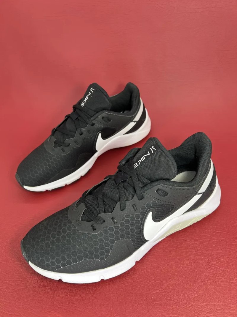 Кросівки   Жіночі 41р. Nike Legend Essential 2 — фото 3