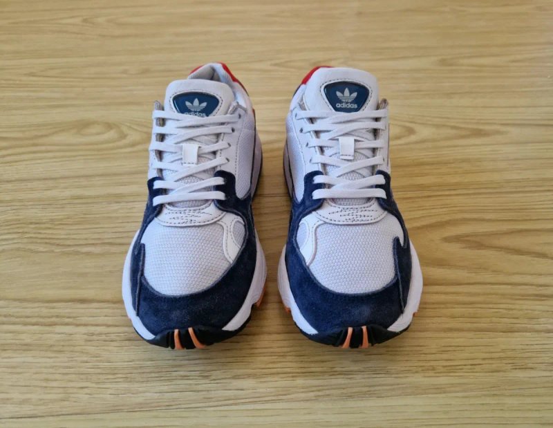 Кросівки жіночі Adidas Falcon 37 розмір (стелька 23см) Original — фото 2