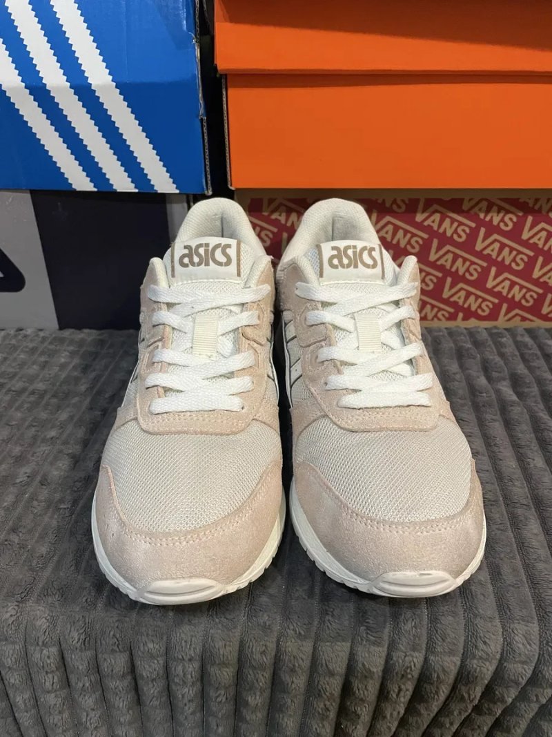Кросівки жіночі LYTE CLASSIC 40(25,5см) оригінал — фото 2