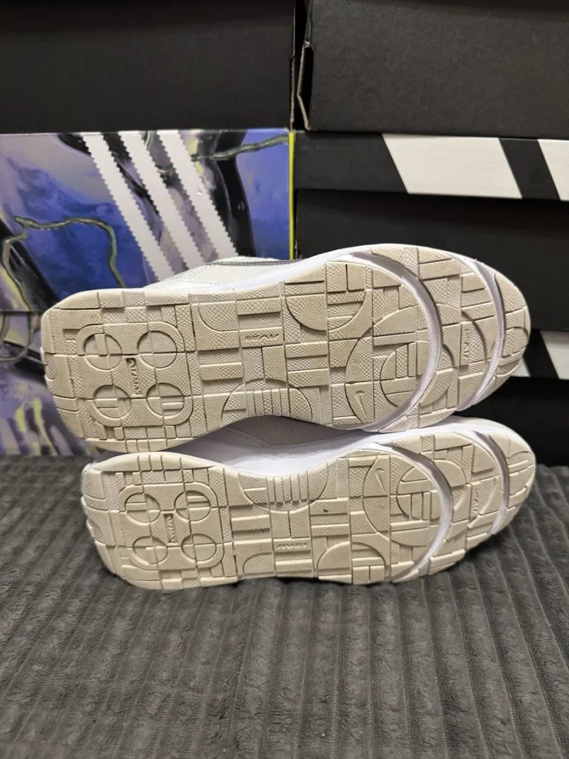 Кросівки жіночі Nike Air Max Intrlk 37,5(24,5см) оригінал — фото 7