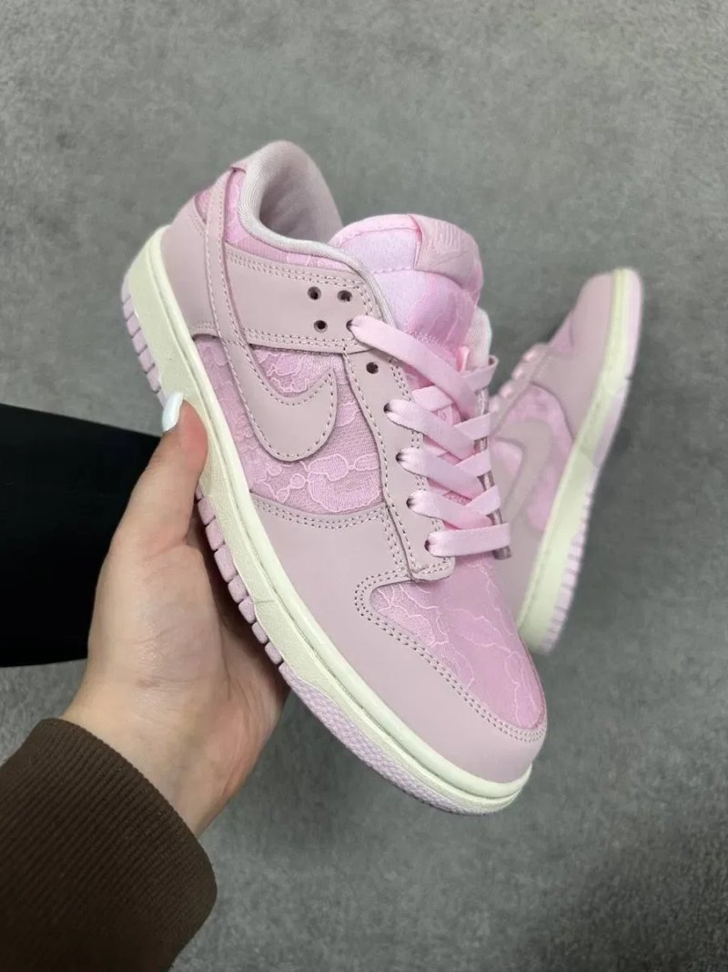 Кросівки жіночі Nike Dunk Low Lace Pack Regal Pink / Nike Dunk Low Lace Pack Regal Pink — фото 7