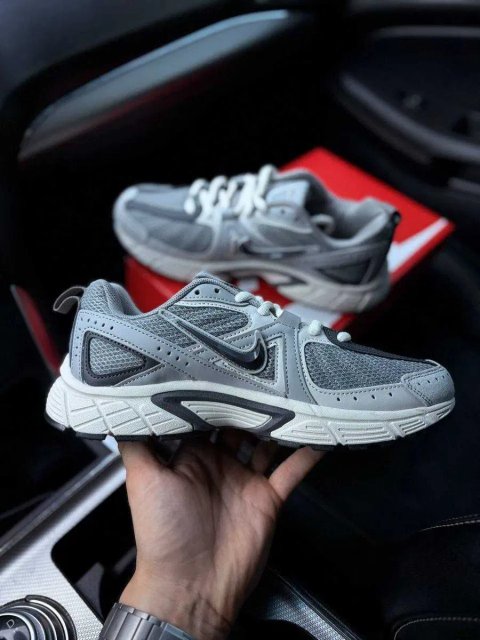 Кросівки жіночі Nike P-7000 кросівки жіночі Найк 37 38 39 40 41