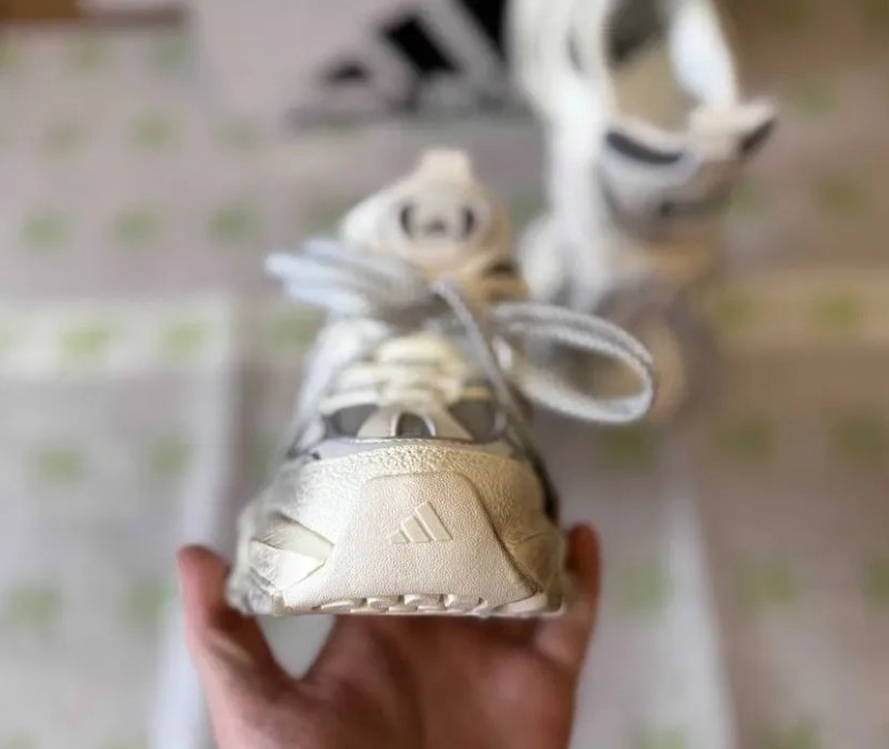 Кроссовки Adidas Vento XLG Runner Deluxe Sail Grey/Core White/Off White/Кросівки Жіночі Адідас Венто Dirty / Silver — фото 5
