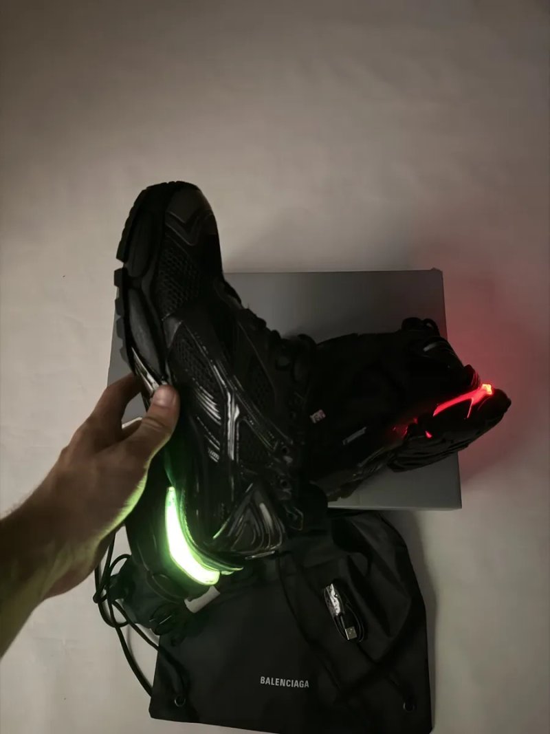 кроссовки Balenciaga Runners LED Black 42 43 44 45  vetemens rick owens project gr raf simons — фото 8