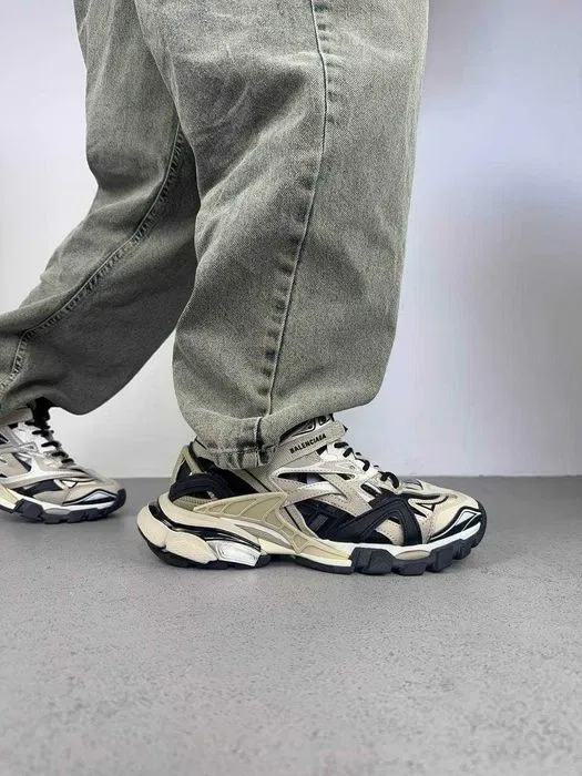 Кроссовки Balenciaga Track 2.0 Beige/Black premium | Кроссовки жіночі чоловічі — фото 5