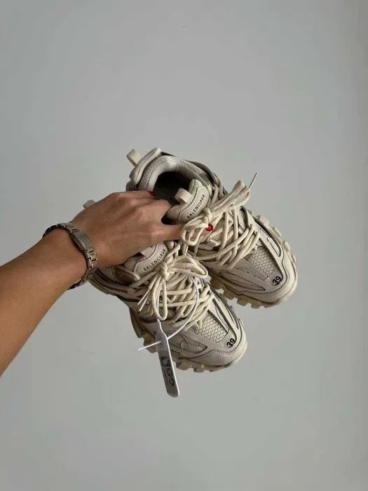 Кроссовки Balenciaga Track 3.0 Light Beige premium | Кроссовки жіночі чоловічі — фото 2