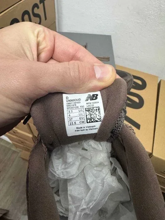 Кроссовки New Balance 9060 brown  Нью Беленс 9060 коричневые 37 38 39 — фото 7