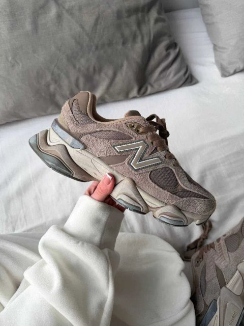 Кроссовки New Balance 9060 brown / Нью Беленс коричневые 38 39 40 41