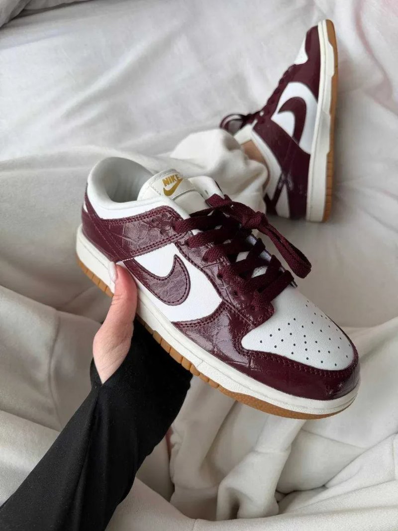 Кроссовки Nike SB Dunk Burgundy / Найк СБ Данк бургунди 38 39 40 41 42 43 — фото 5
