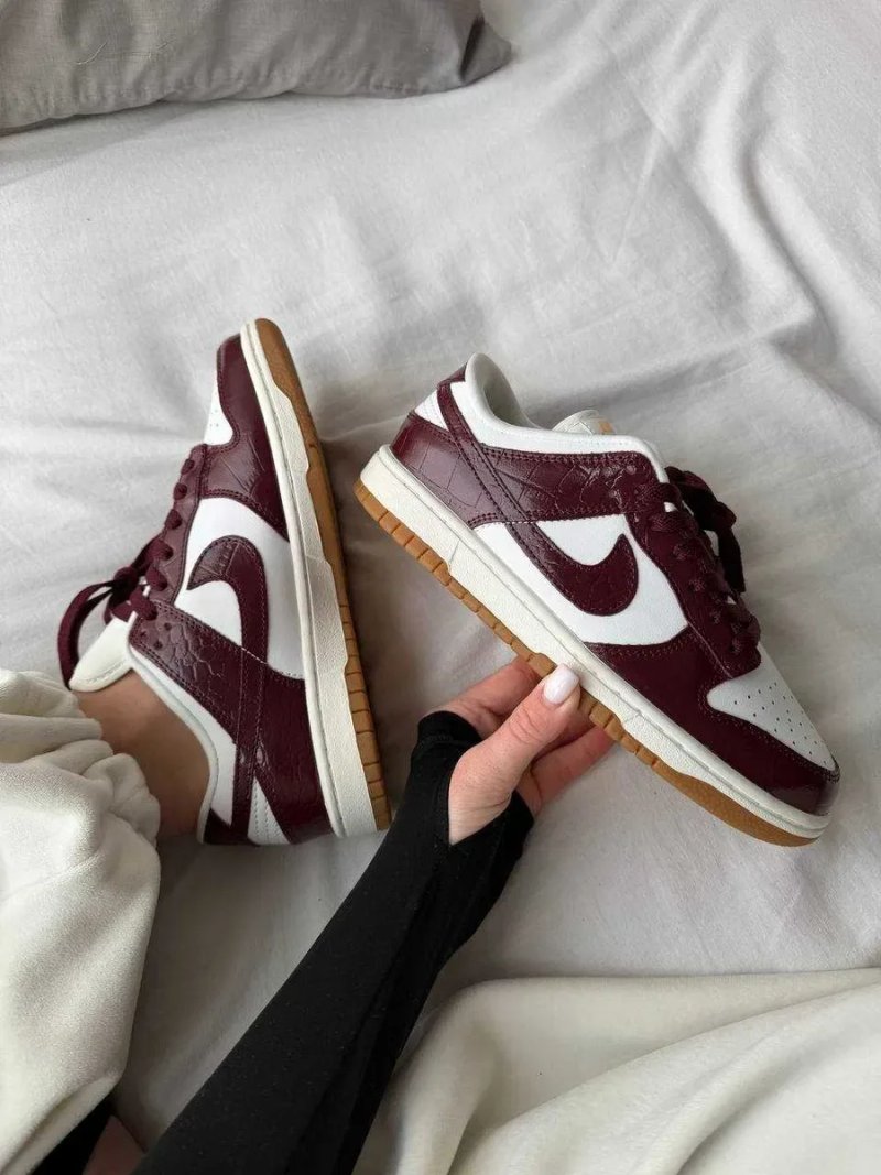 Кроссовки Nike SB Dunk Burgundy / Найк СБ Данк бургунди 38 39 40 41 42 43 — фото 7