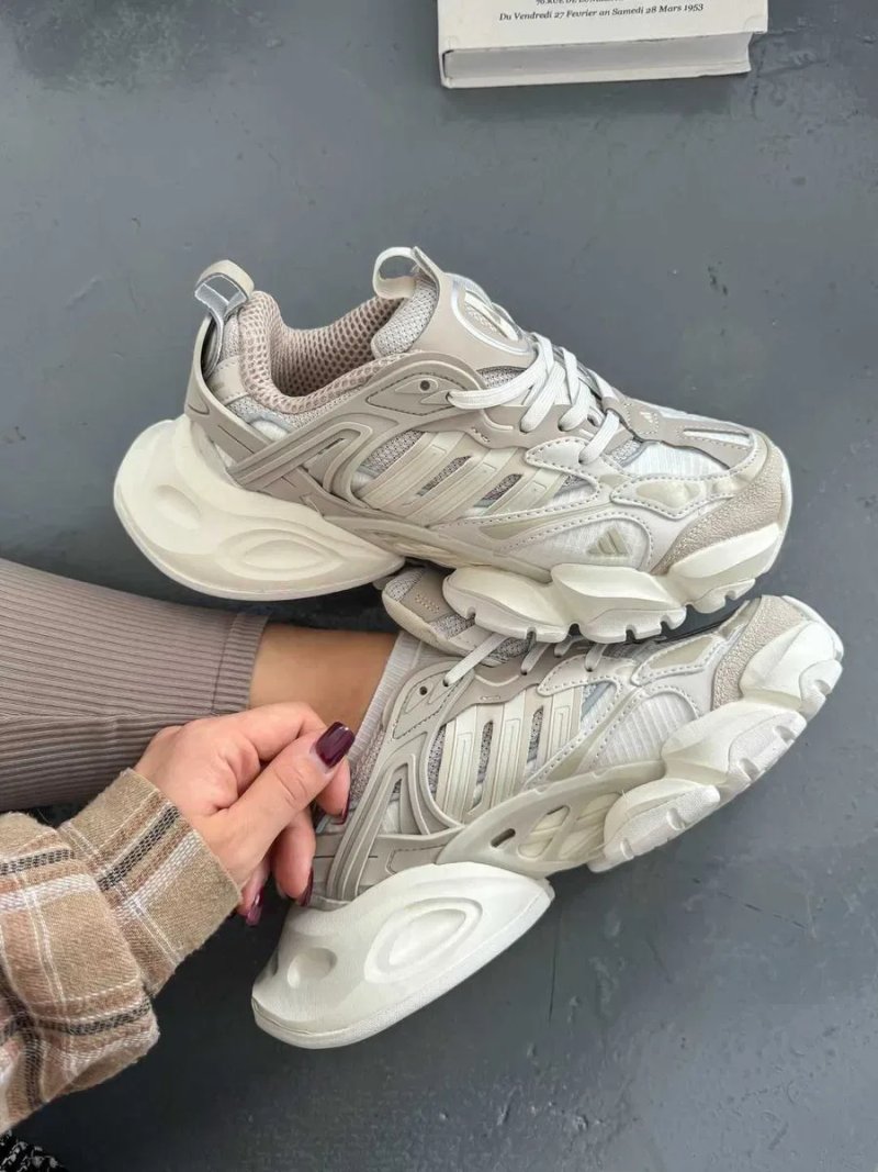 Кроссовки Женские Adidas Vento XLG Runner Deluxe Beige White / Кросівки Жіночі Венто — фото 2
