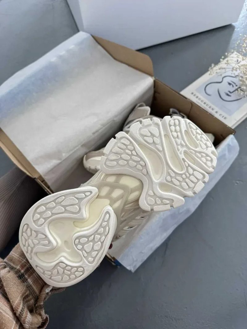 Кроссовки Женские Adidas Vento XLG Runner Deluxe Beige White / Кросівки Жіночі Венто — фото 7