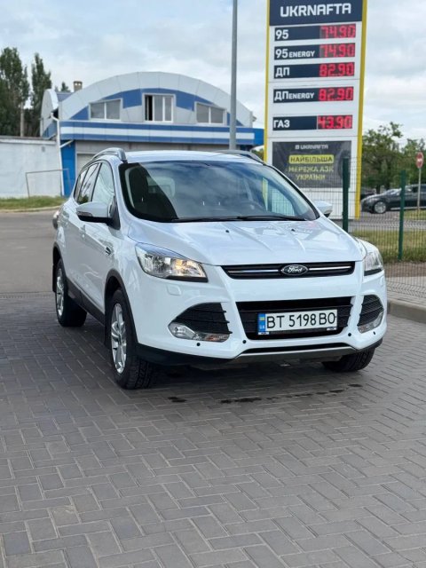 Куга 2л дизель, повний привід. Офіційна