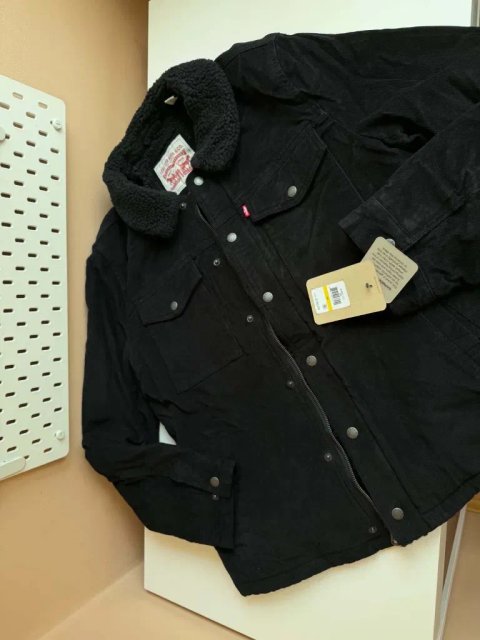 Куртка Levi's Men's Corduroy Sherpa Lined Trucker Jacket М розмір