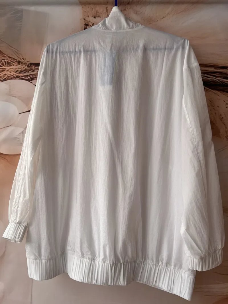 Куртка -вітровка adidas Originals Adicolor Oversized — фото 5
