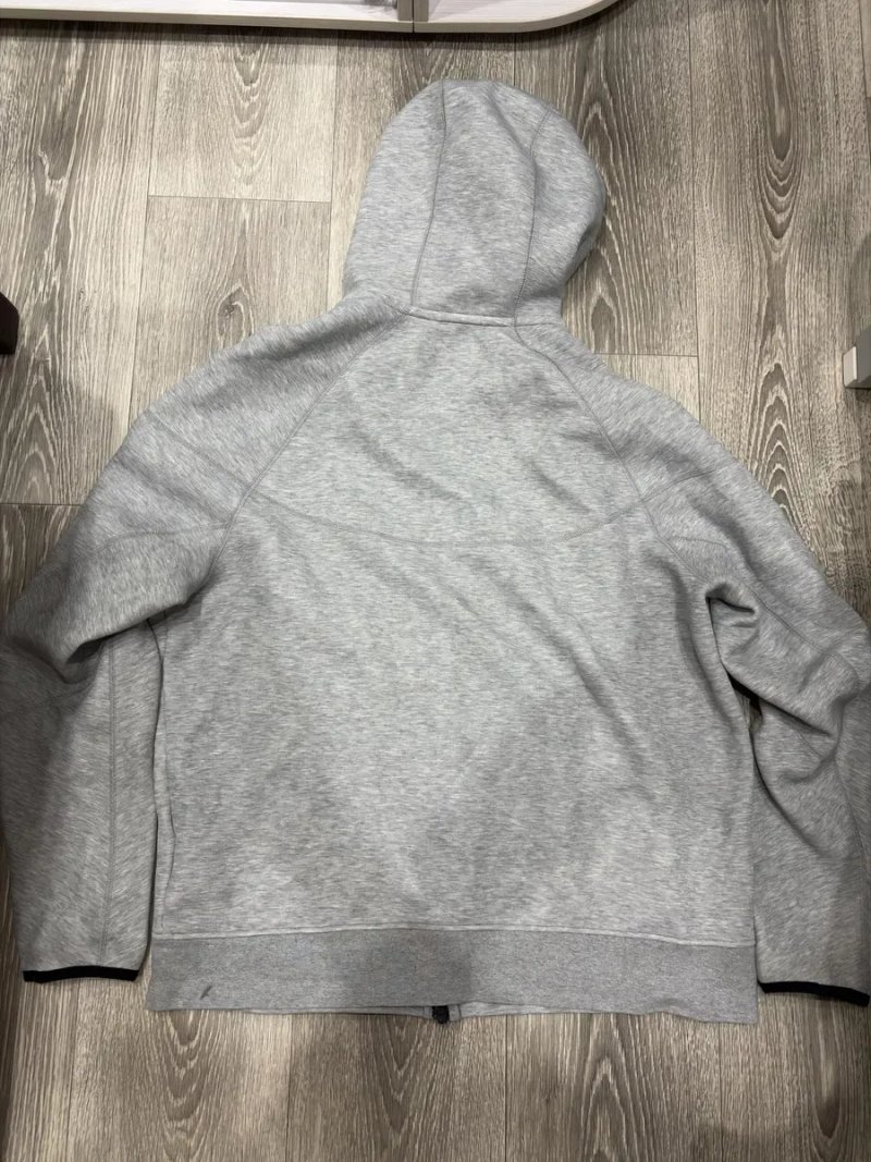Куртка , вітровка Nike Tech Fleece , у сірому кольорі , в розмірі XL — фото 2