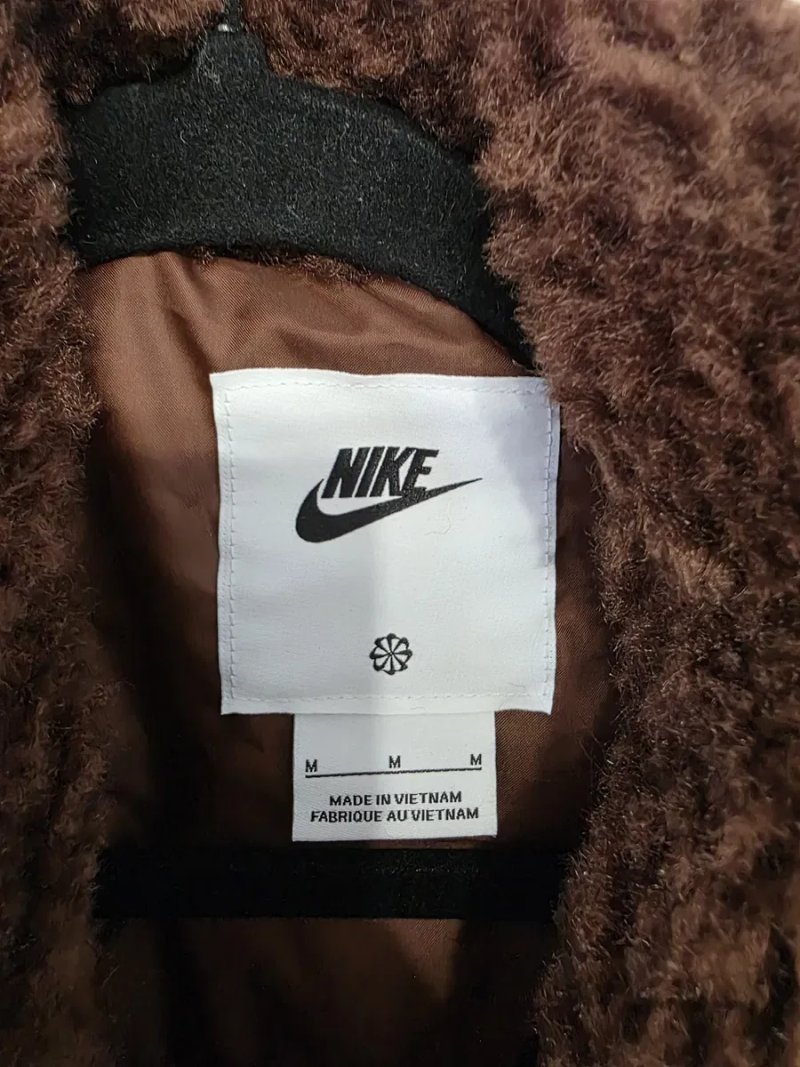 Куртка жіноча NIKE Essential нова original — фото 4