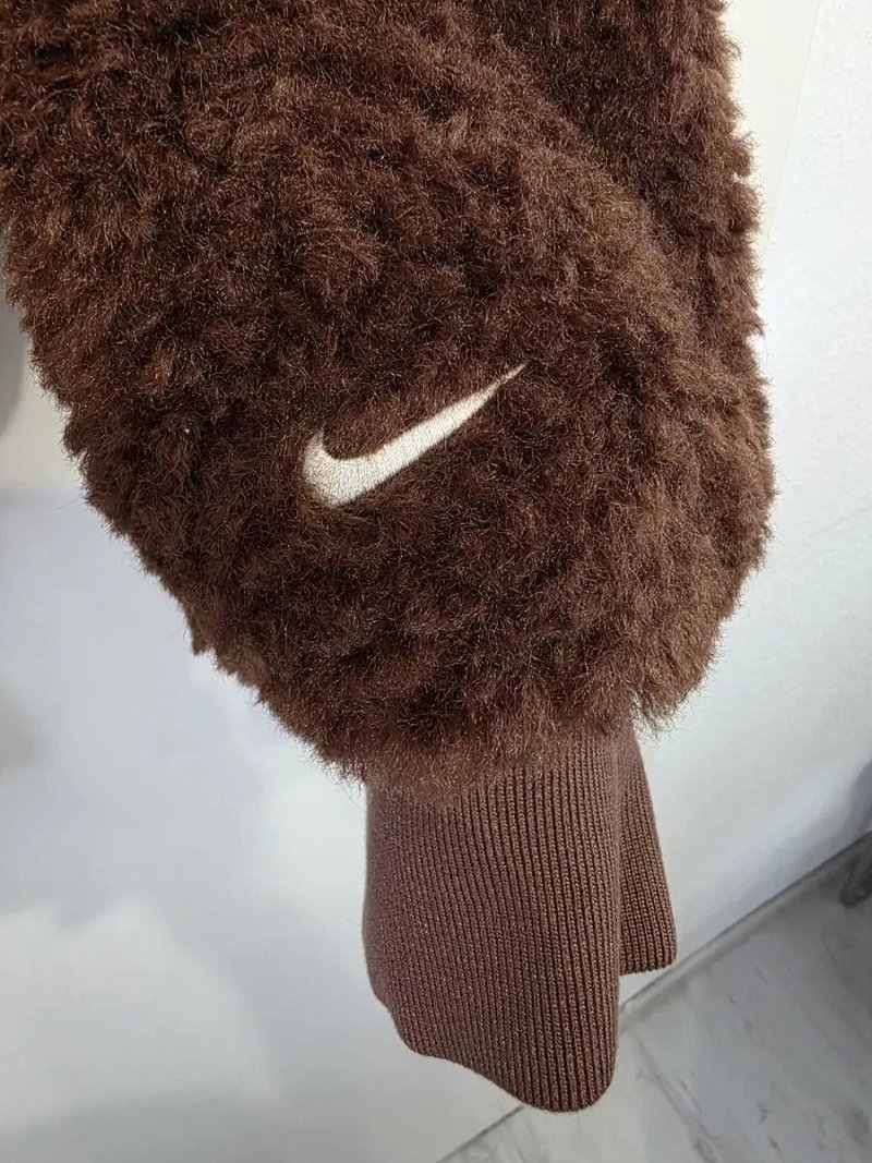 Куртка жіноча NIKE Essential нова original — фото 7