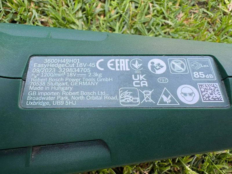 Кущоріз акумуляторний Bosch EasyHedgeCut 18V-45,довжина леза 45 см.  з Англії — фото 8