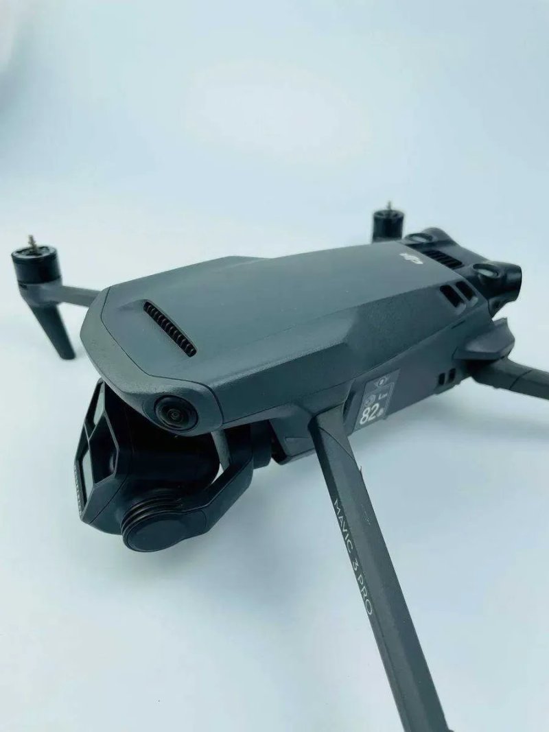 Квадрокоптер DJI Mavic 3 Pro, арт: 43409 — фото 3