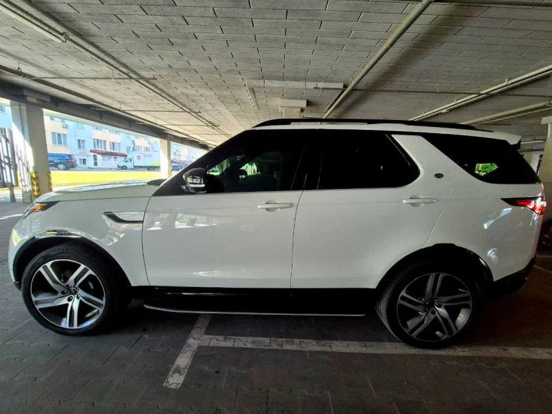 Land Rover Discovery 5 restyling R-Dynamic HSE — фото 2