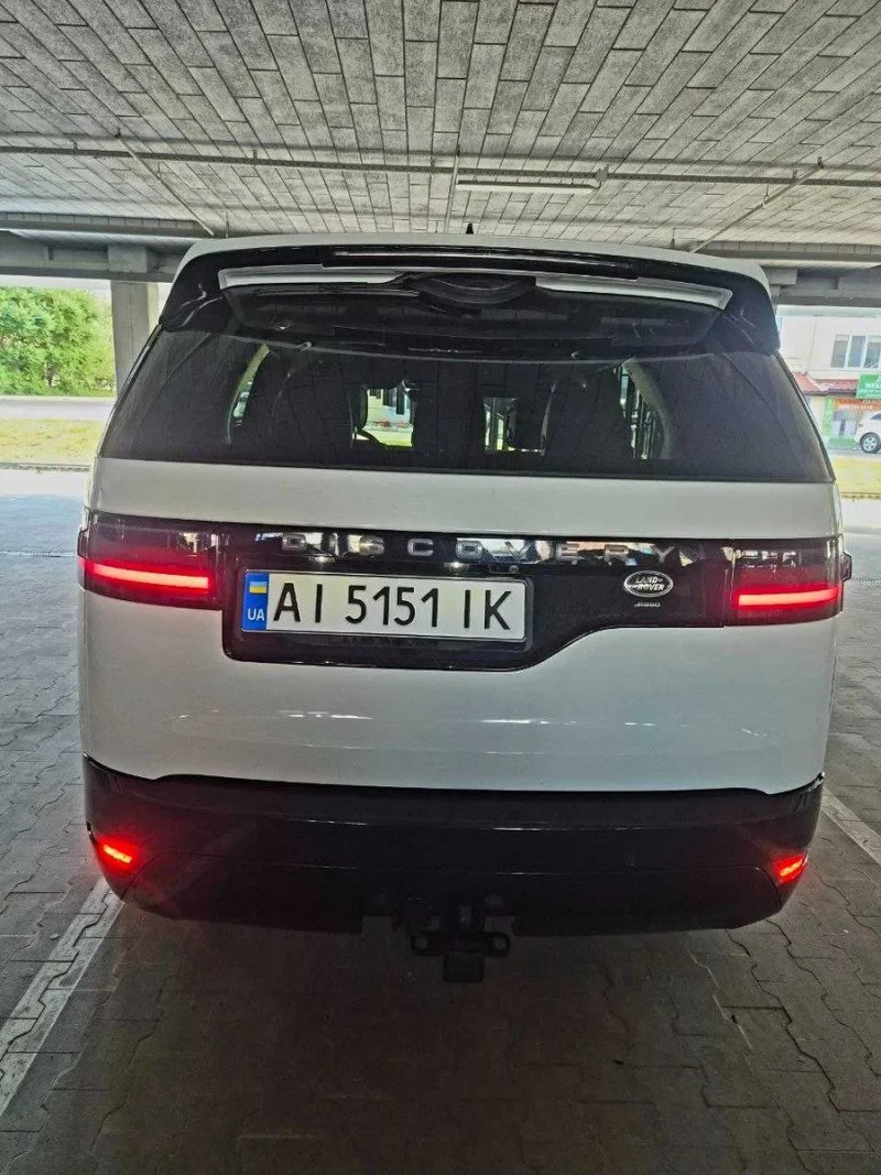 Land Rover Discovery 5 restyling R-Dynamic HSE — фото 4