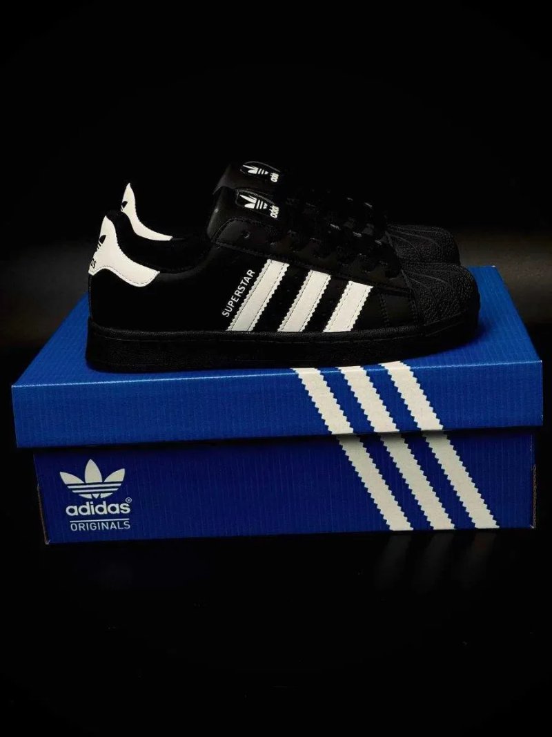 Легенда вернулась / Adidas Superstar / женские суперстары / натуральная кожа / adidas superstar black / кросовки адидас класика — фото 2