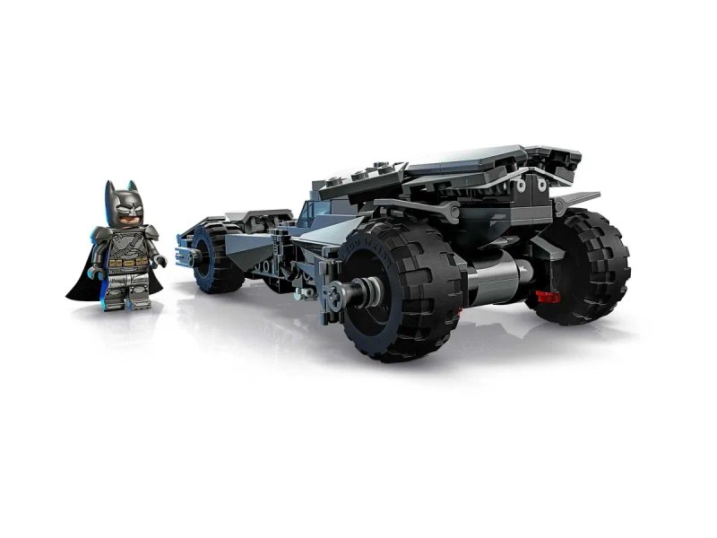 LEGO 76331 Бетмобіль DC з фільму Бетмен проти Супермена — фото 3