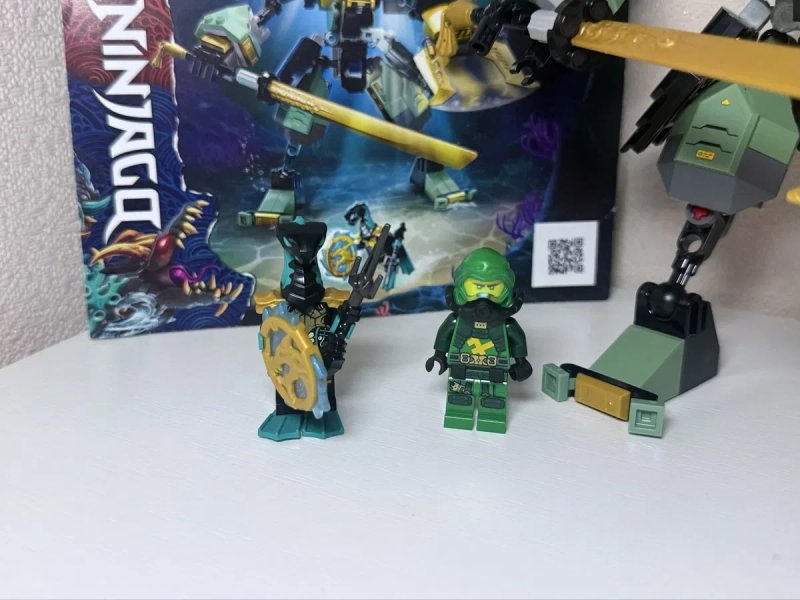 LEGO Ninjago 71750 Гідроробот Ллойда (Оригінал, повний комплект без коробки) — фото 2