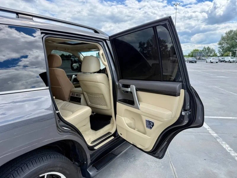 Ленд круизер 200 2017 год .4.5 дизель — фото 7