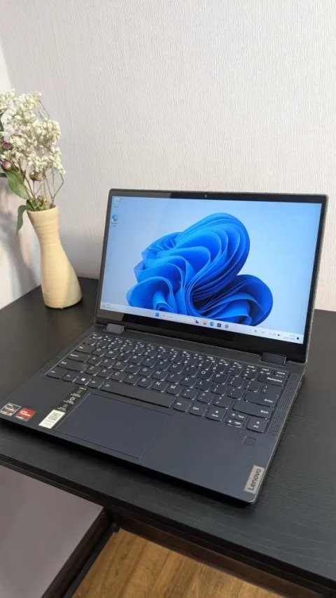 Lenovo yoga 6 13alc6 x360 ryzen 5 5500u 8 ram 256 ssd lucienne 512 mb
