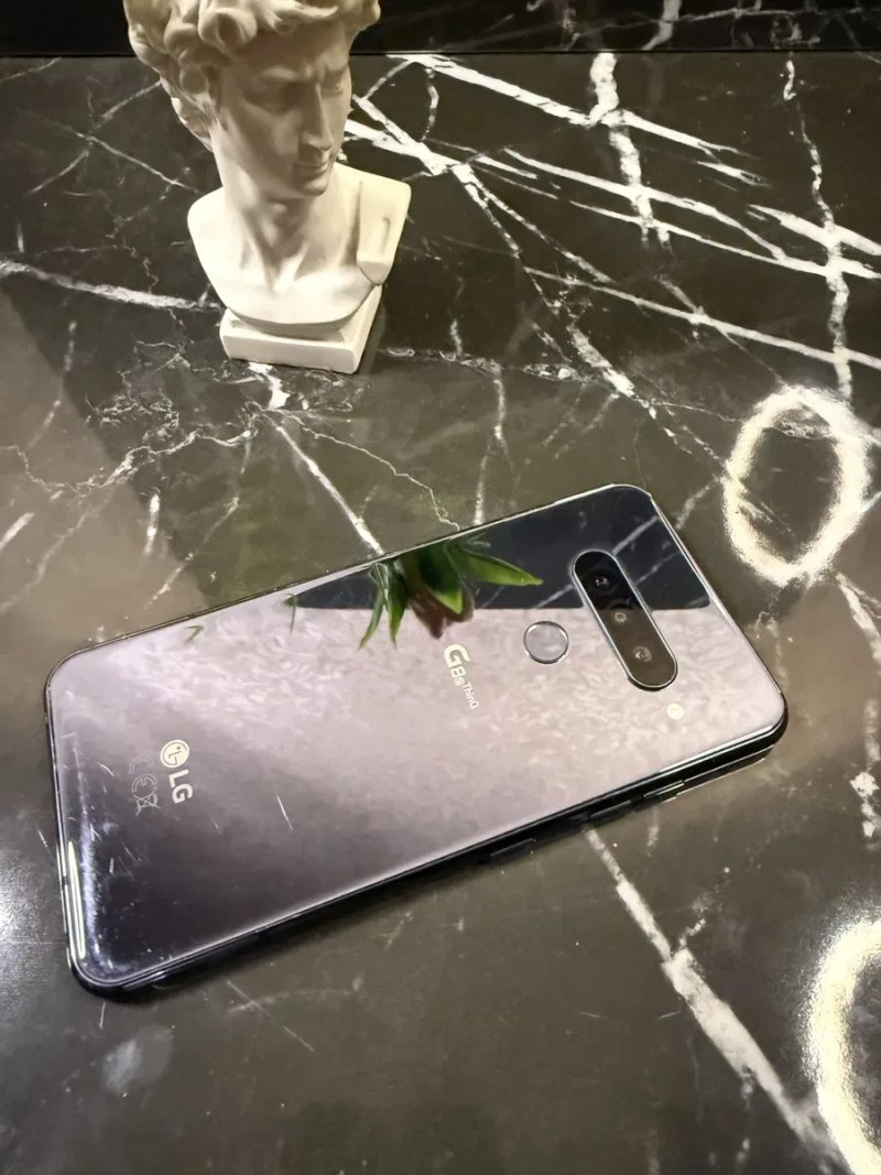 LG G8s 6/128 gb black (NFC) — фото 3