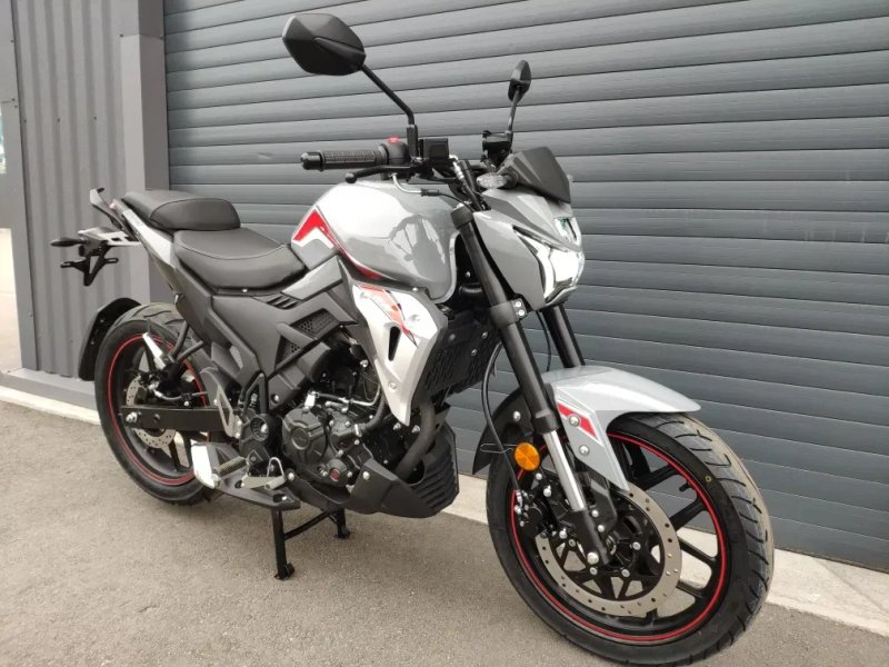 LIfan SR220 мотоцикл, мотосалон MotoPlus — фото 4